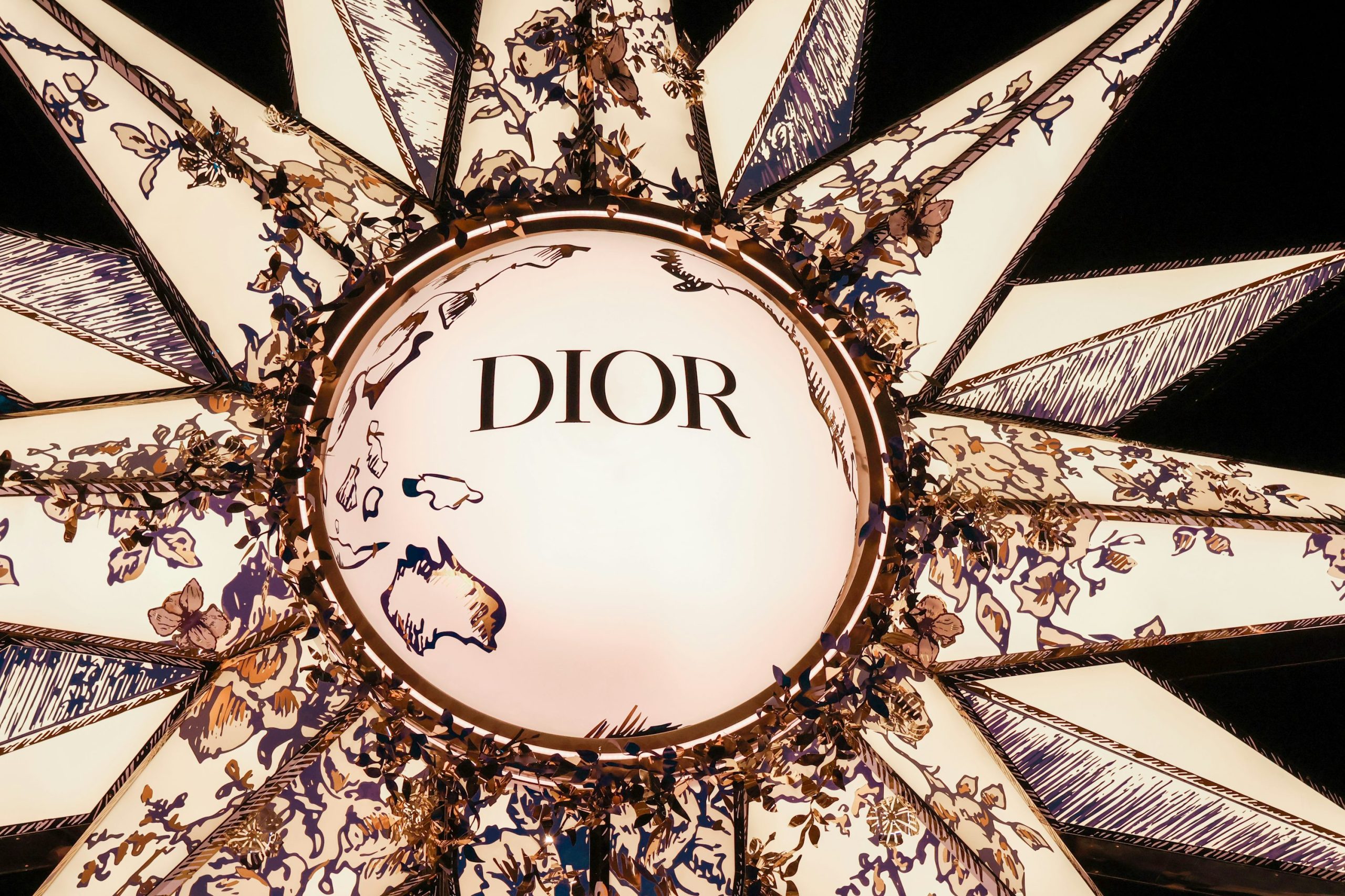 ảnh nền Dior